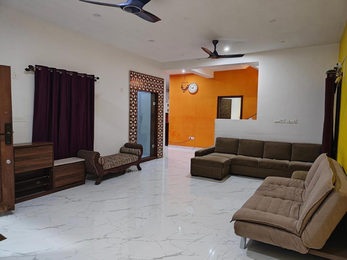 Beautiful 4Bhk Duplex Villa Mysore Exterior foto